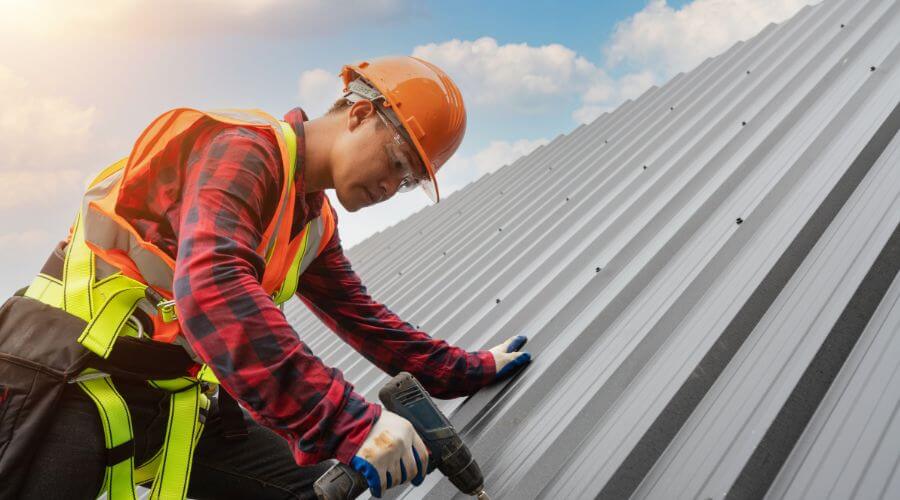 Expert top industrial roofings services in Ermine, KY